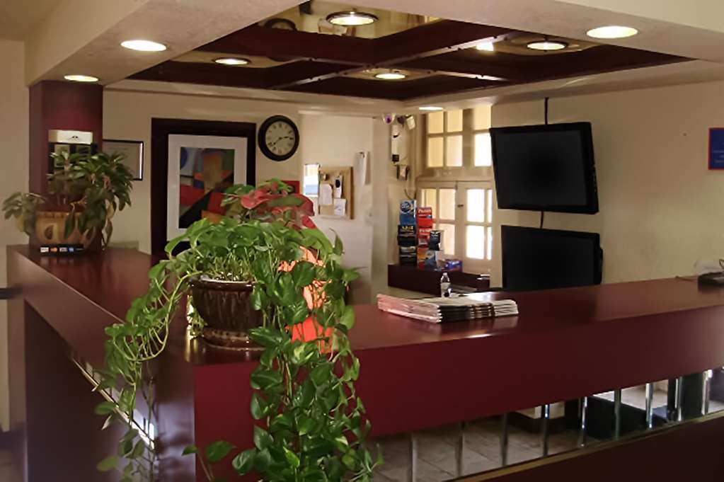 Rodeway Bristol Near Sesame Place Hotel Levittown